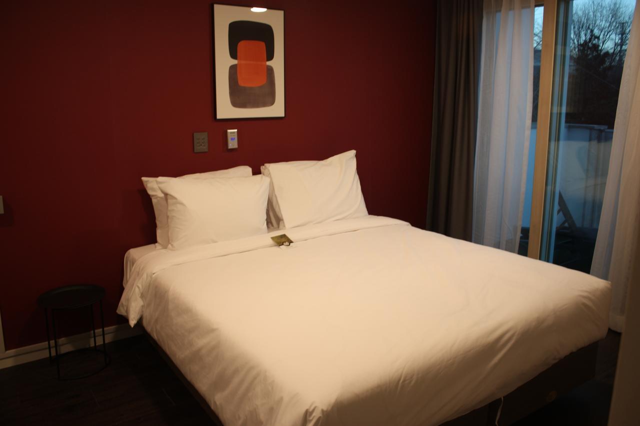 The Hotel Young Inn Сеул Экстерьер фото